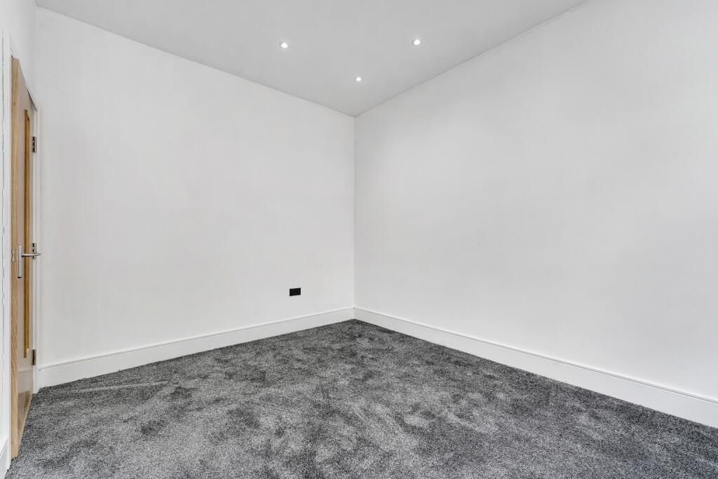 Campbell Street, Farnworth, Bolton, Lancashire, BL4 photo 4
