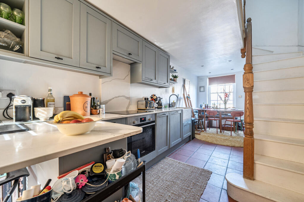 House in Harrow - More