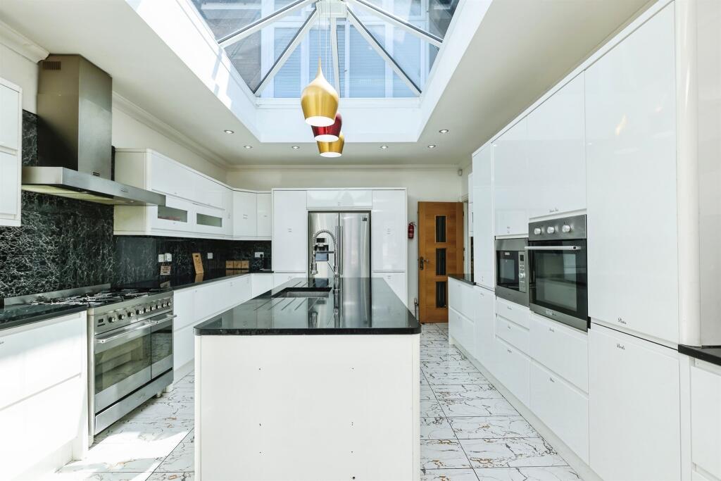 Eastbourne Avenue, Birmingham photo 2