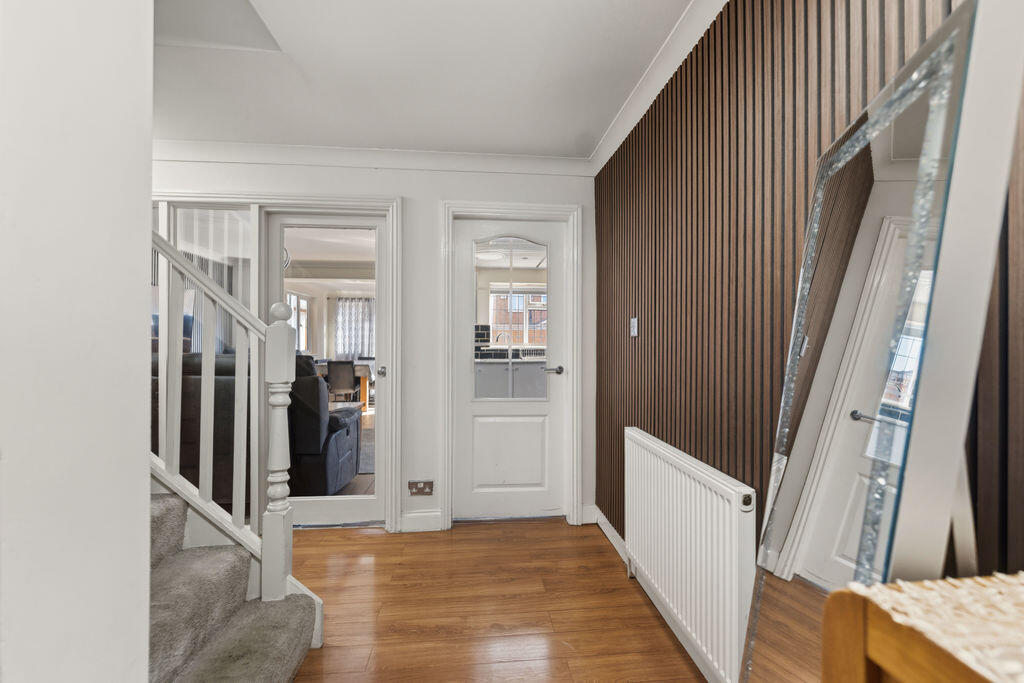 House in Doncaster - View 3