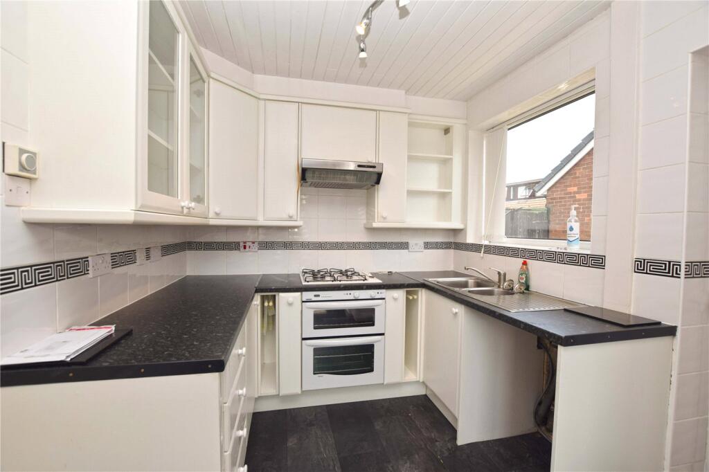 Cheltenham Road, Middleton, Manchester, Greater Manchester, M24 photo 2