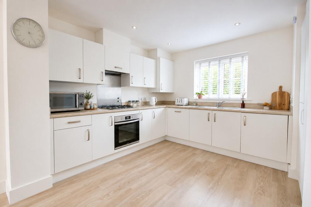 House in Southampton - View 5