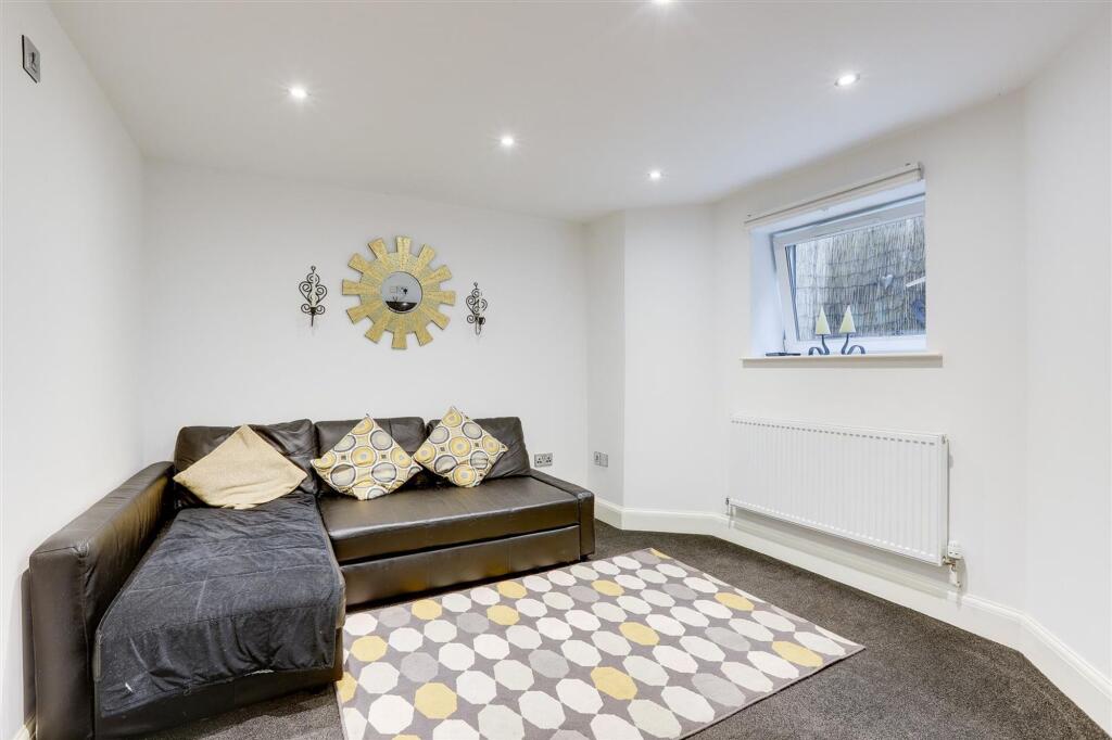 Sherwood Vale, Nottingham, NG5 photo 4