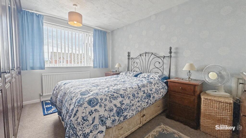 Farmcroft Road, Mansfield Woodhouse, NG19 photo 4