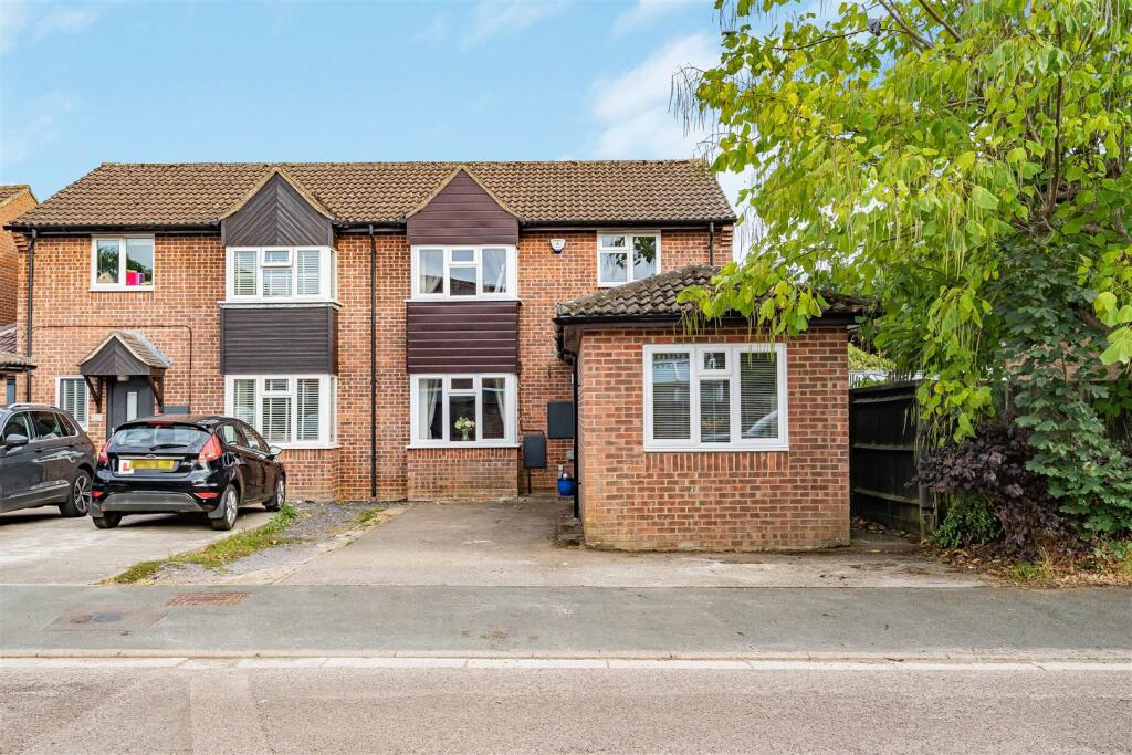 Main image of property: Isis Avenue, Bicester