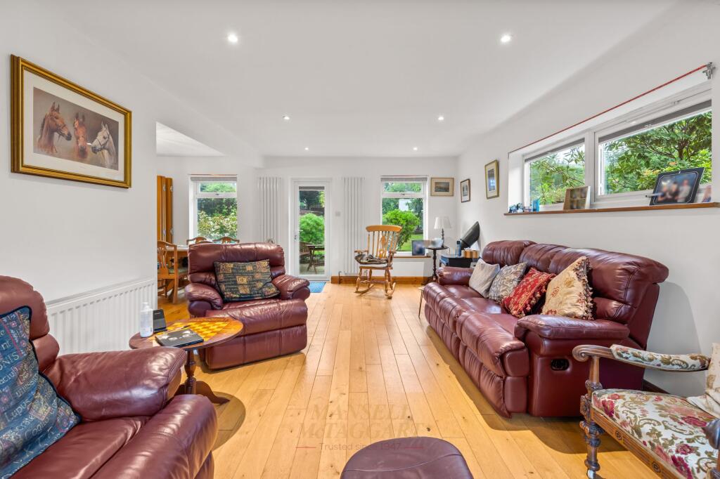 House in Redhill - View 5