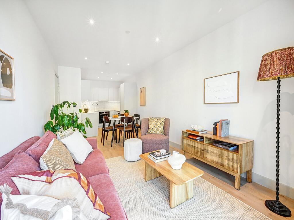 Main image of property: Draycote, 6 Caversham Rd, NW9