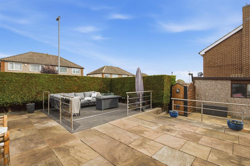 House in Kirklees, Birchencliffe - View 4