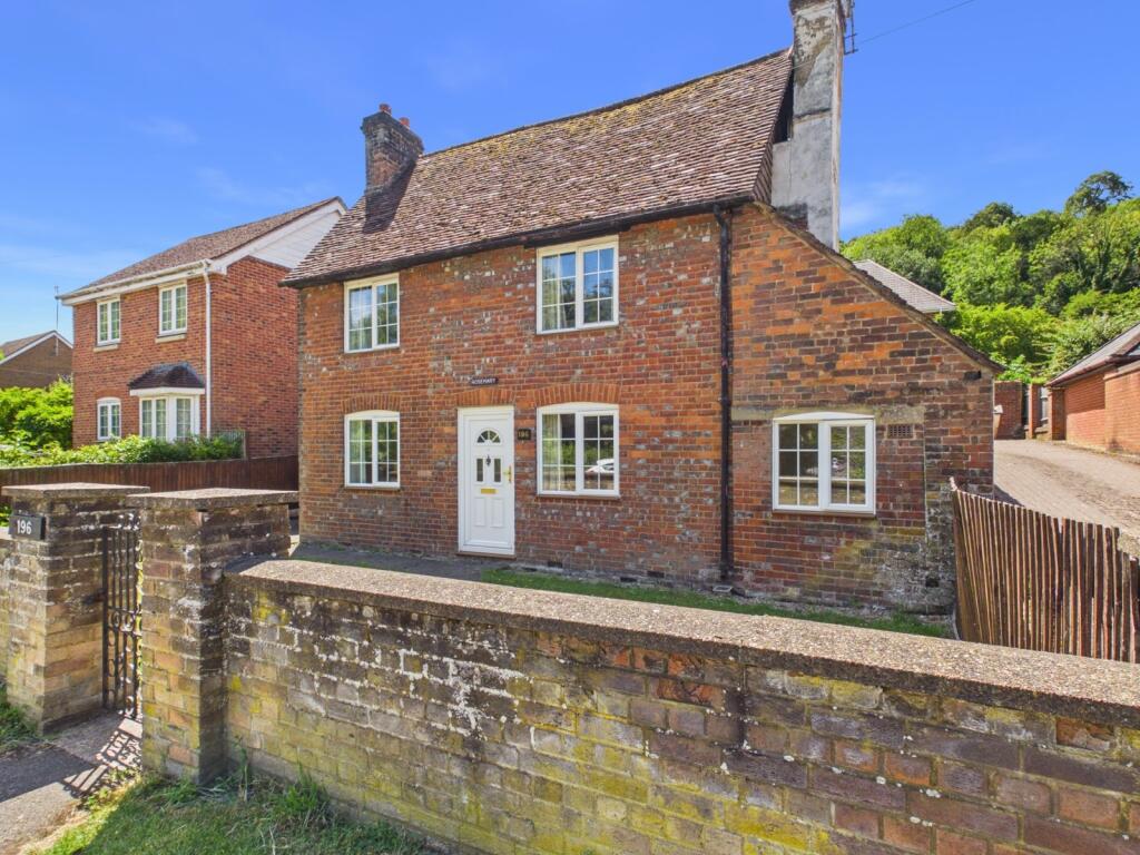 Main image of property: Kingsmead Road, High Wycombe, Buckinghamshire, HP11