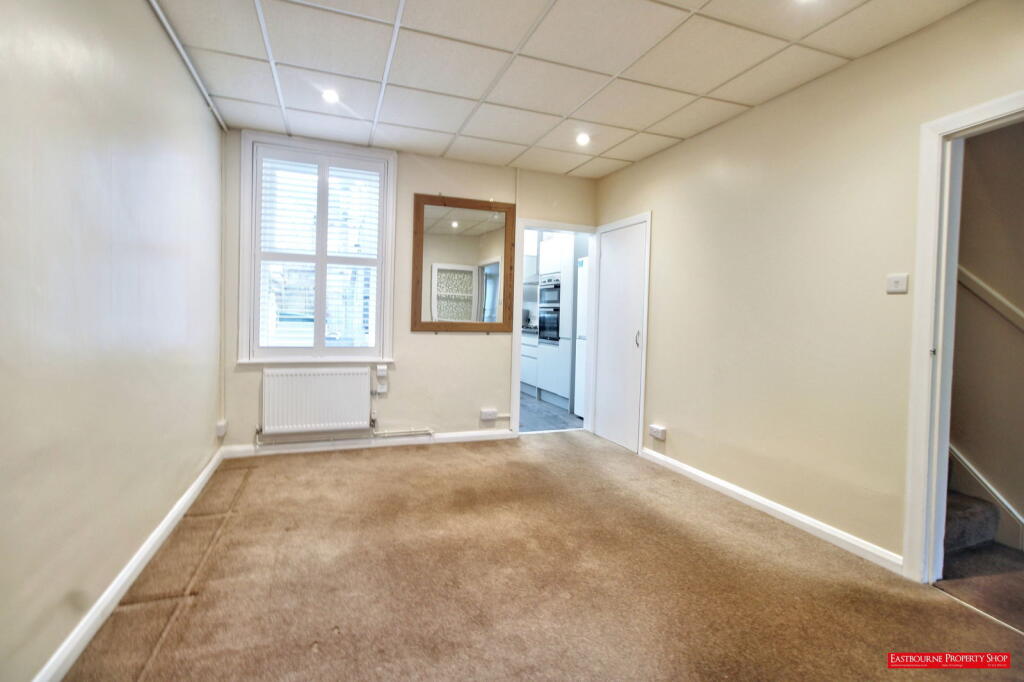 House in Eastbourne, East Sussex - View 3