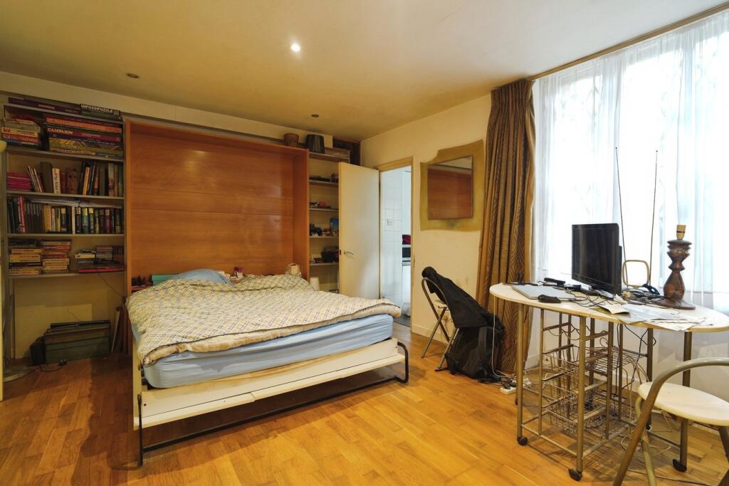 Queensborough Terrace, London, W2 photo 3
