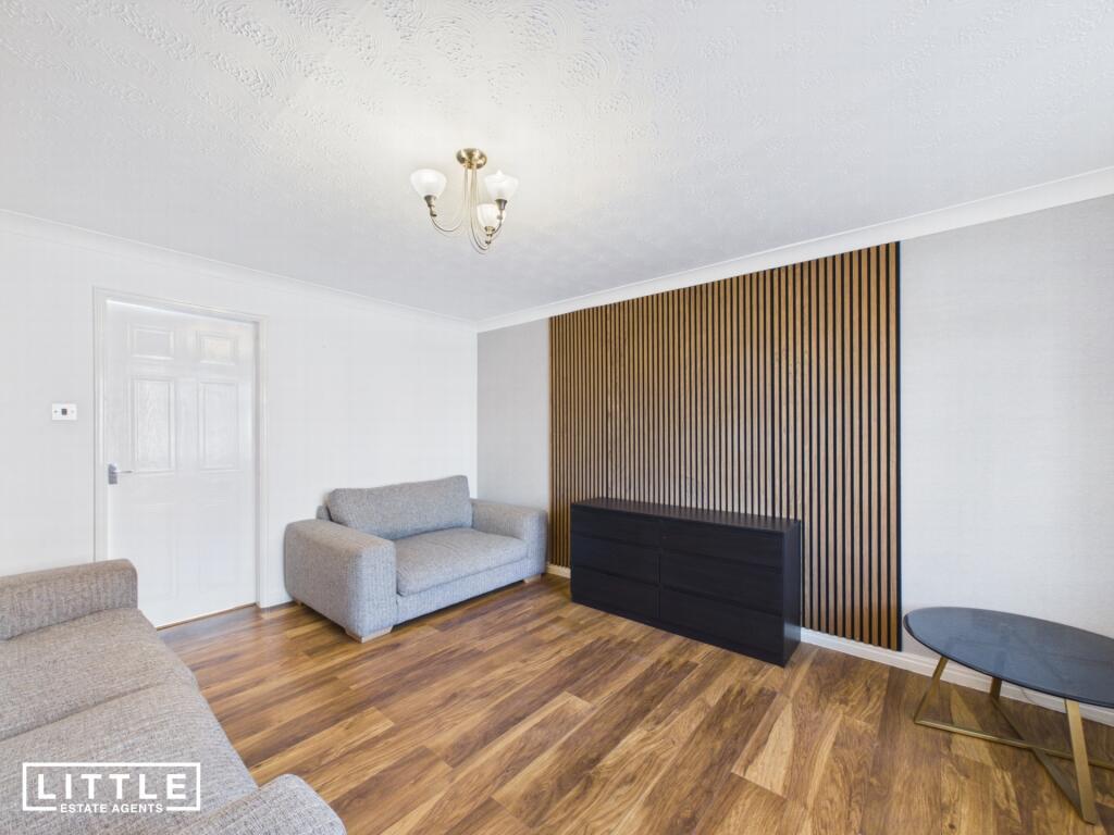 House in Knowsley, Whiston Lane Ends, Whiston - More