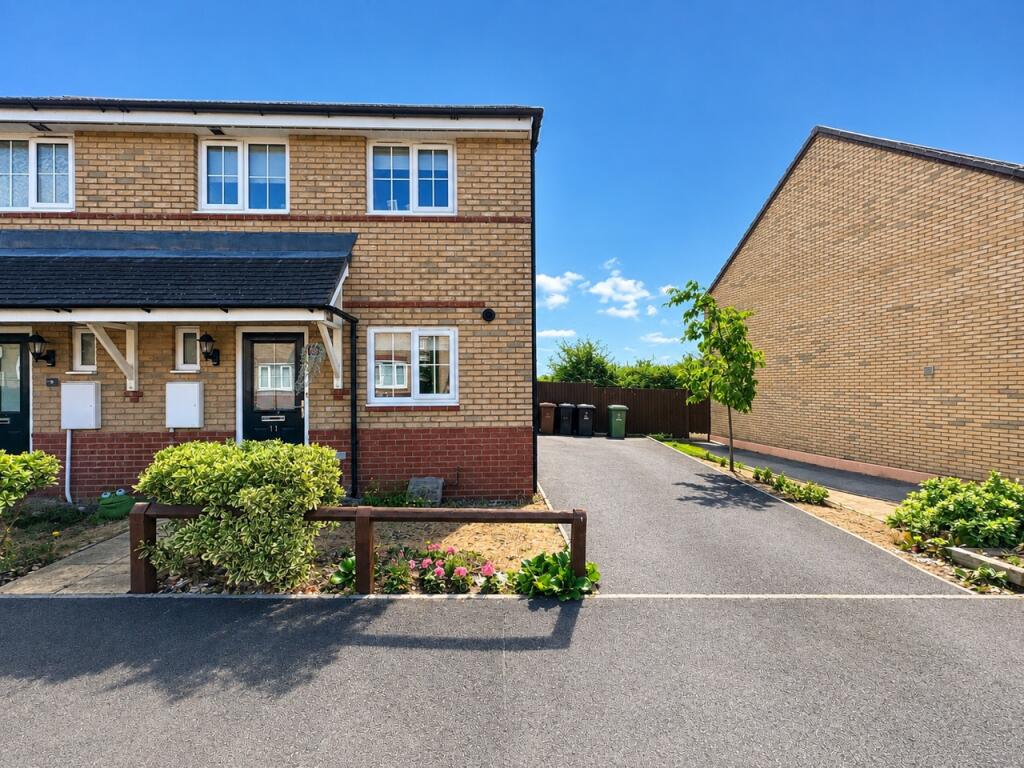 Main image of property: Shackleton close, Corby, NN18