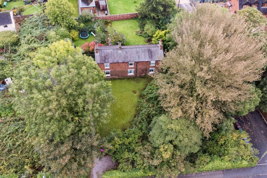 4-bed house on Shore Road, Hesketh Bank, PR4, £299,995