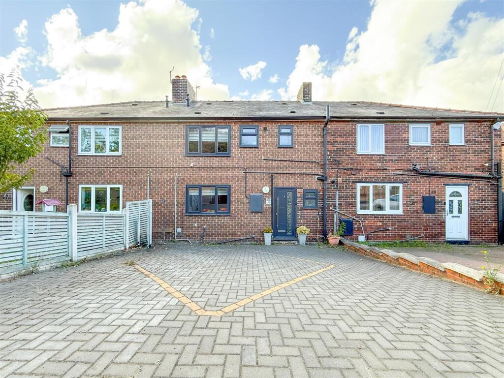3-bed terraced on Fearnley Road, Hoyland Common, S74, £150,000