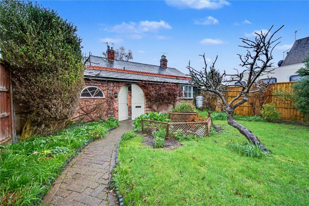 Court Road, Malvern, Worcestershire, WR14 photo 2