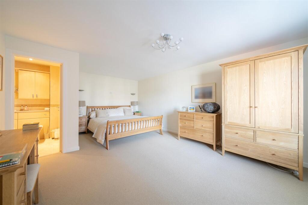 House in Swanage, Dorset - View 5