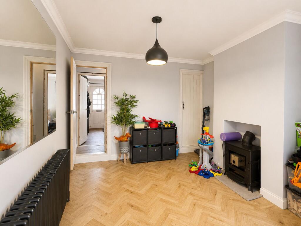 House in Rochester - View 5