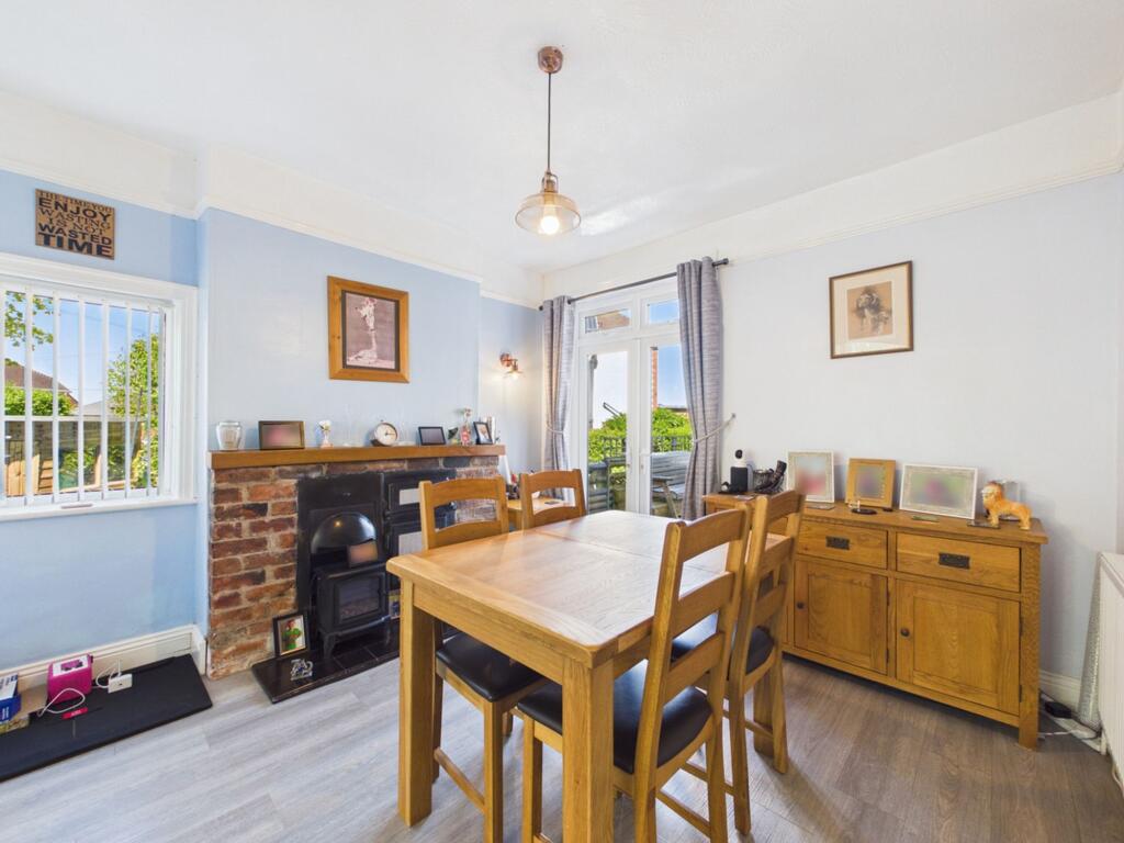 Limes Avenue, Alfreton, DE55 photo 4