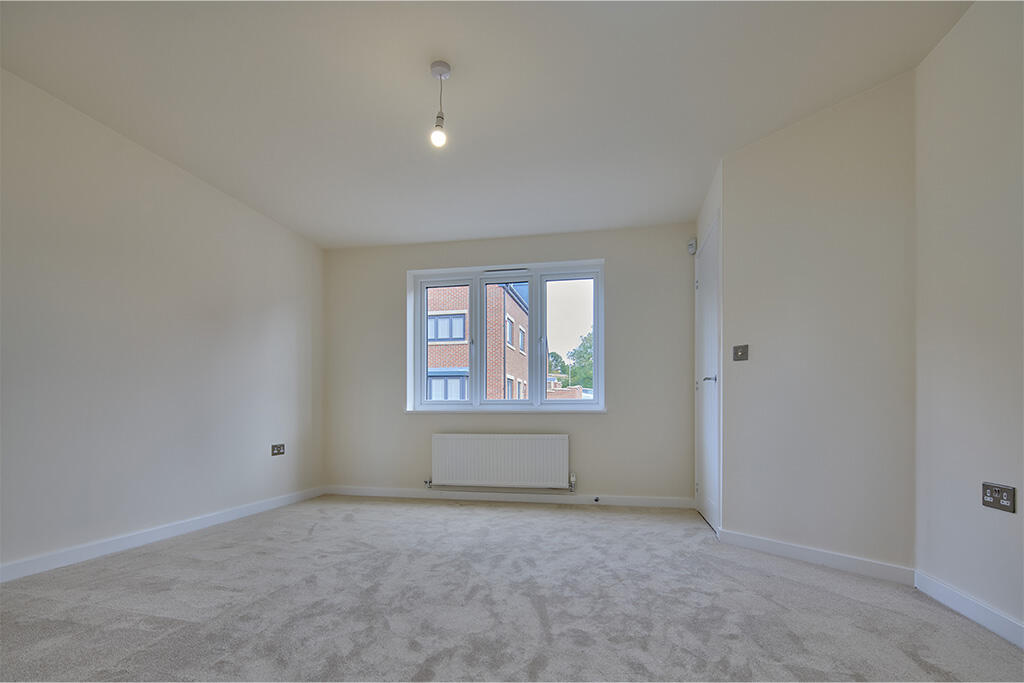 House in Wakefield - View 4