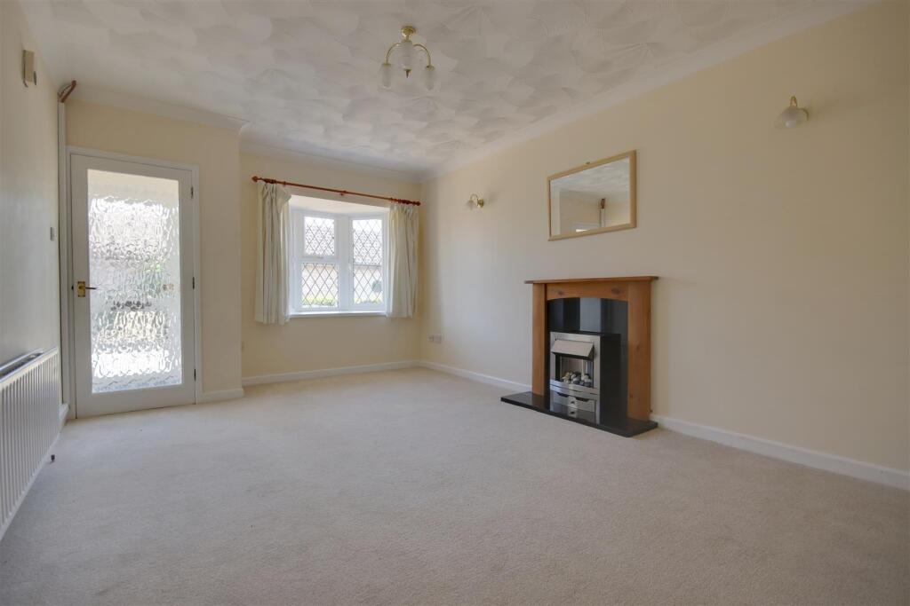 House in Southampton - View 2