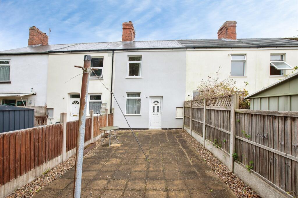 3-bed terraced on Market Place, Ironville, Nottingham, £140,000