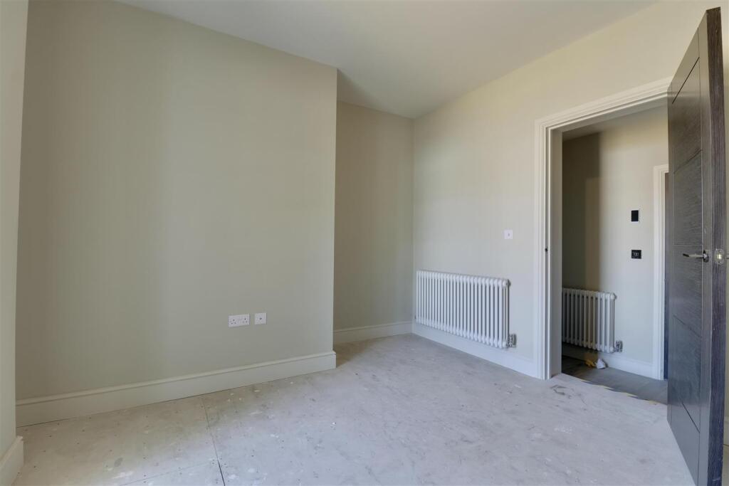 Apartment in Southsea - View 5