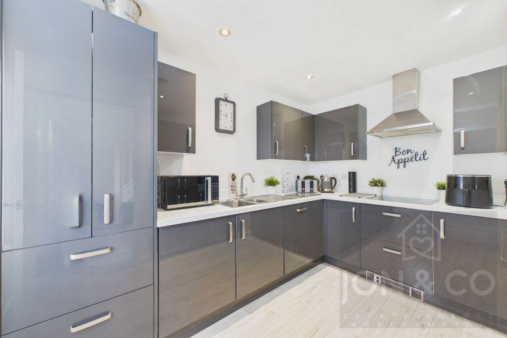 House in Kettering, Leisure Village - View 2