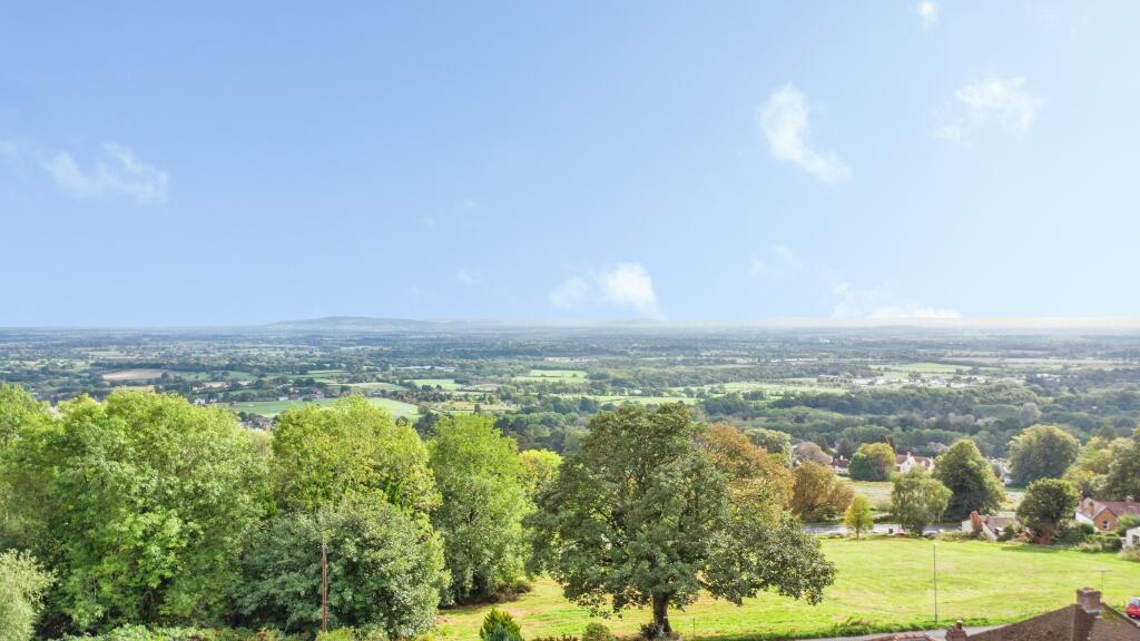 House in Malvern Hills, Malvern Wells - View 3