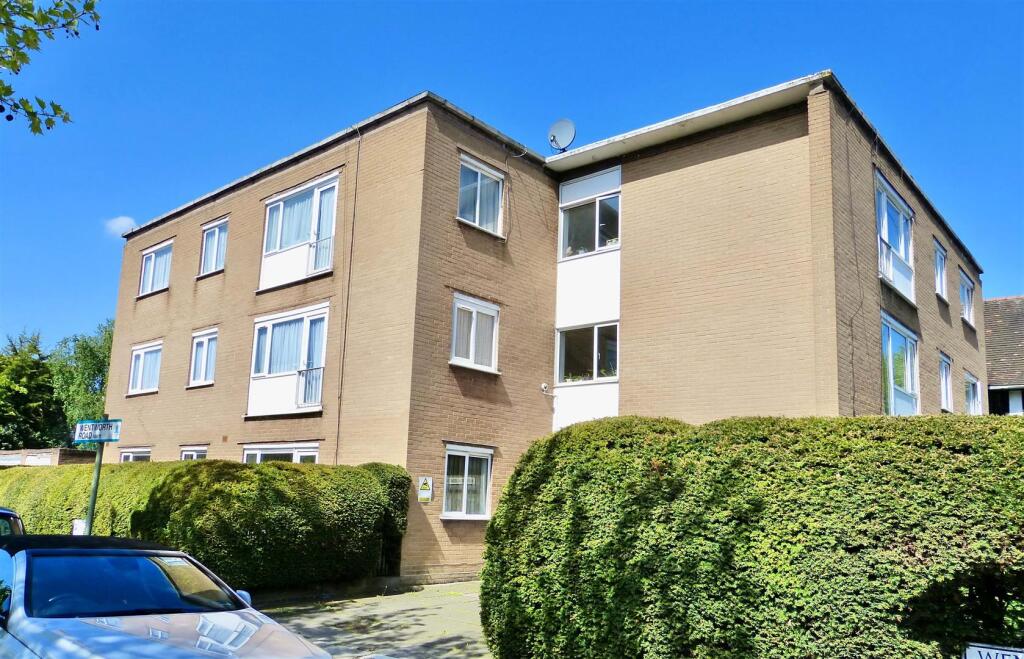 Main image of property: Finchley Road, NW11