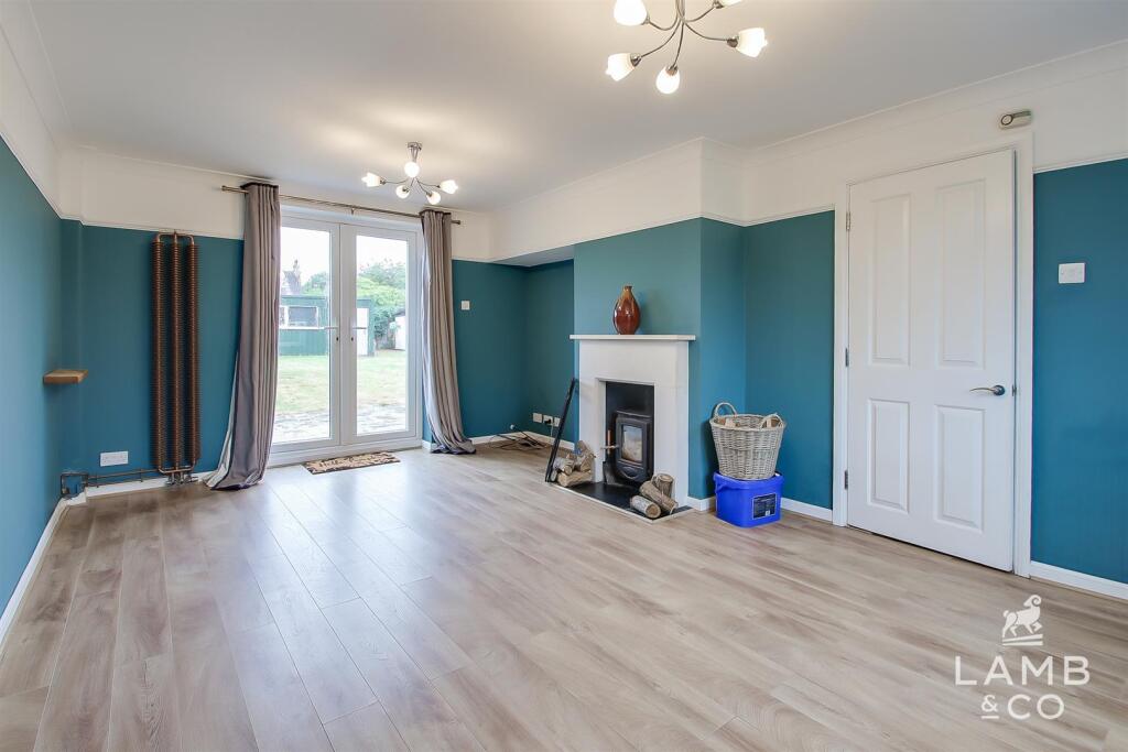 House in Harwich, Little Oakley - View 4