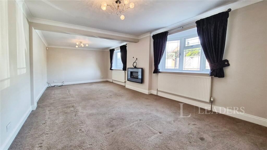 House in Fareham, Hill Head - View 3