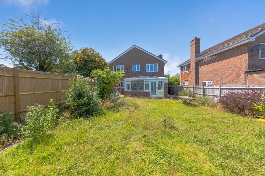 4-bed detached on Potters Field, Ringmer, BN8, £575,000