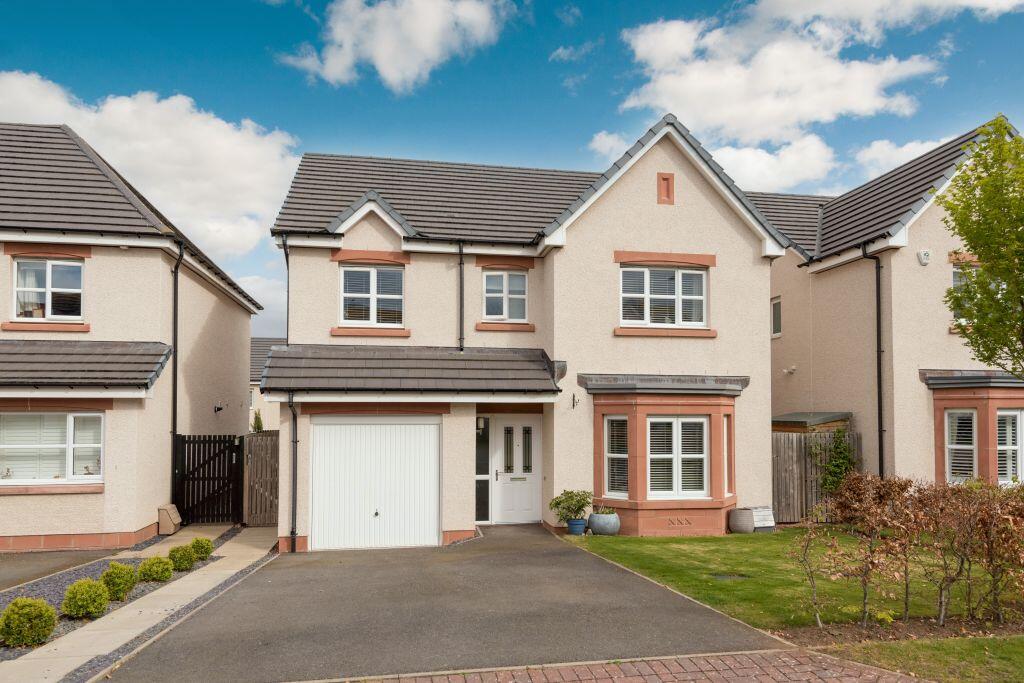 Main image of property: 40 Blackadder Crescent, North Berwick, East Lothian, EH39 5FQ