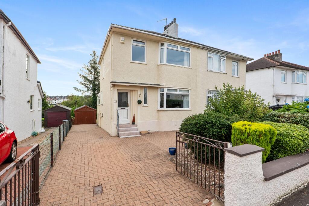 Main image of property: Heathwood Drive, Thornliebank