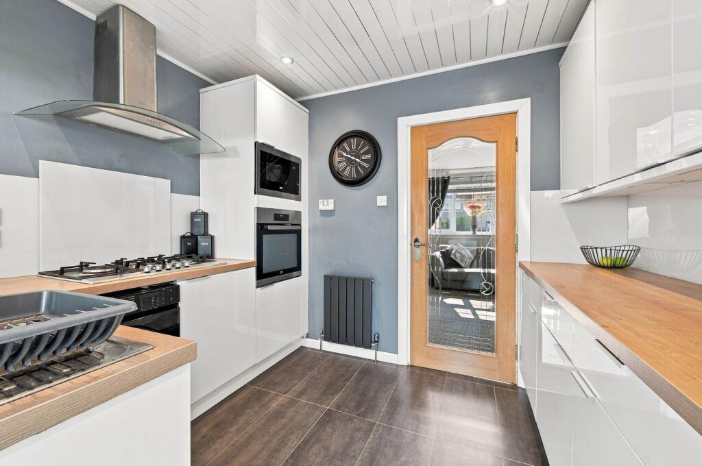 House in Kilmarnock, East Ayrshire - More