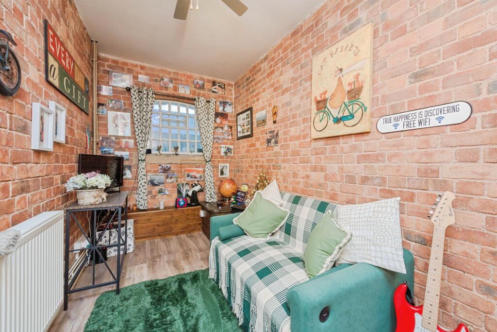 Additional image 12 of Glascote Lane, Wilnecote, Tamworth