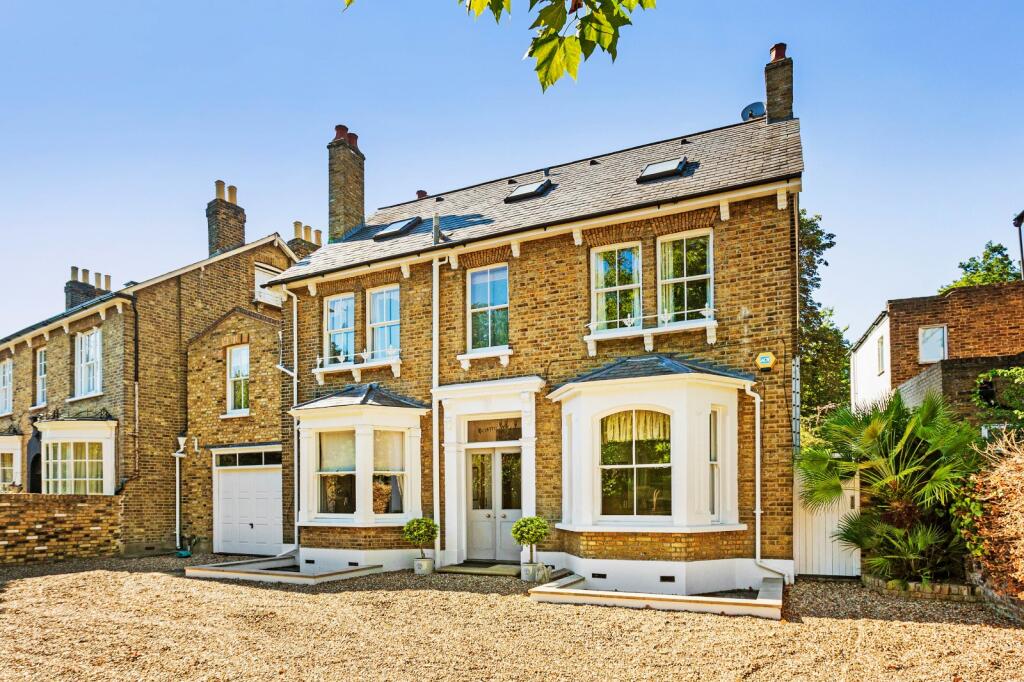 Main image of property: The Avenue, Twickenham, TW1