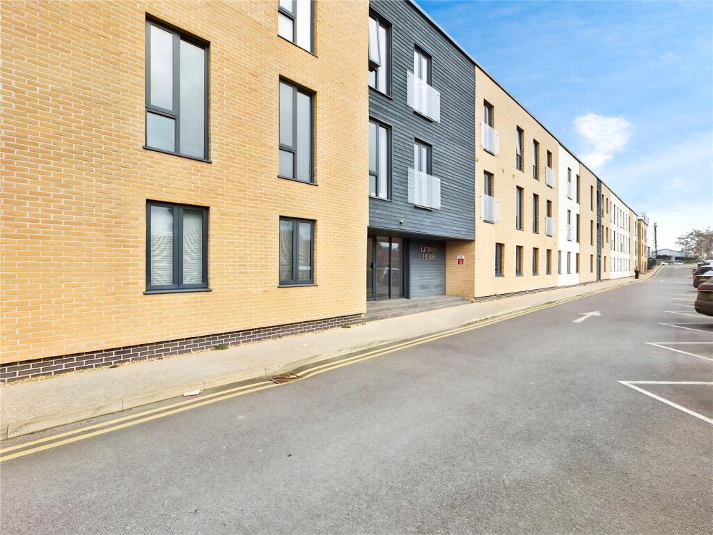 Main image of property: Angus Court, Thame, Oxfordshire, OX9