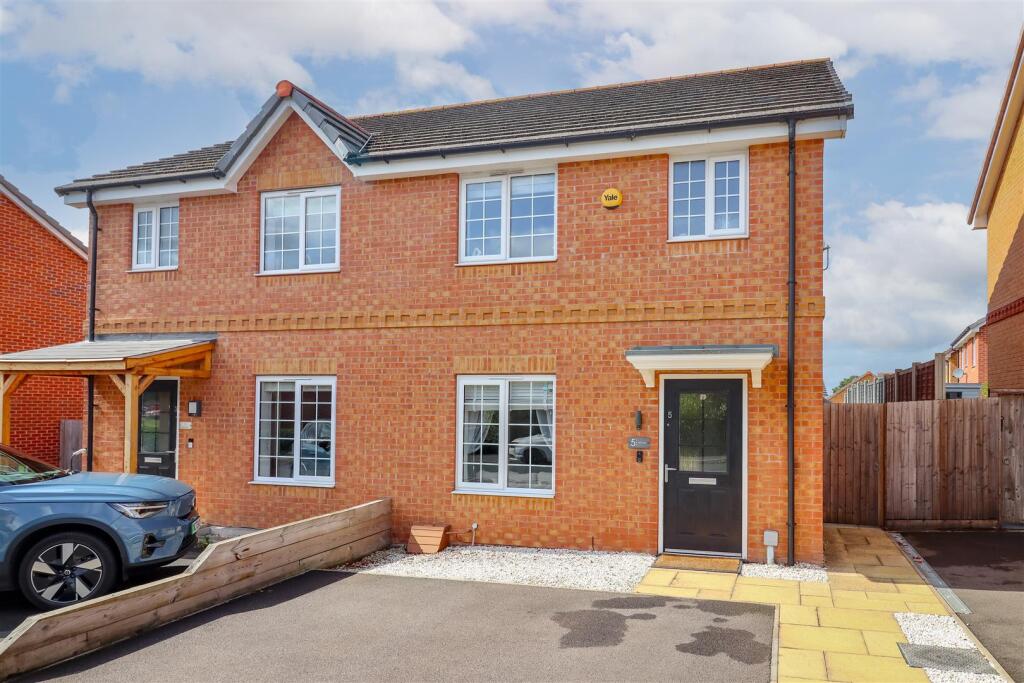 Main image of property: Flint Close, Southam