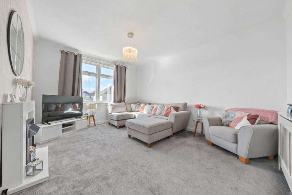 Apartment in Falkirk - View 3