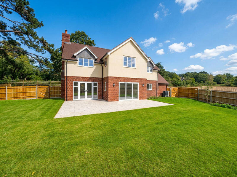 Main image of property: Botley Road, Southampton