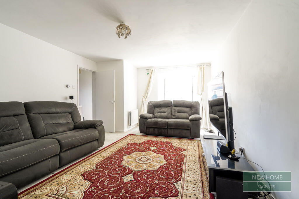 House in Stockport - View 4