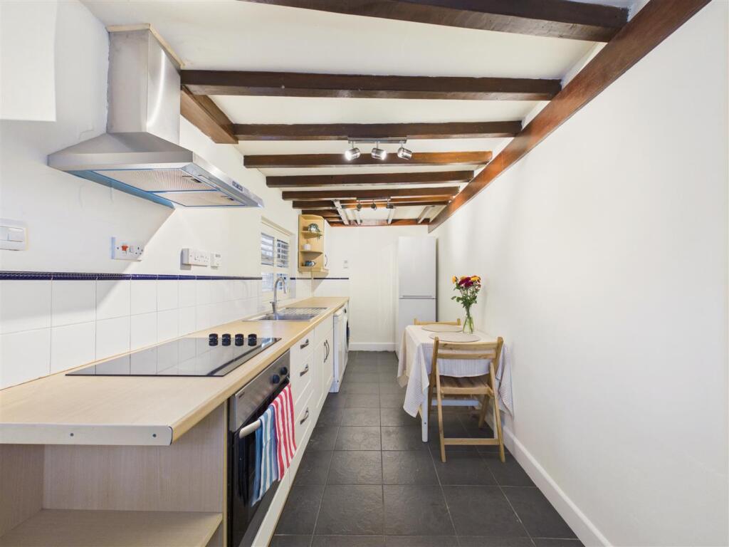House in York - More