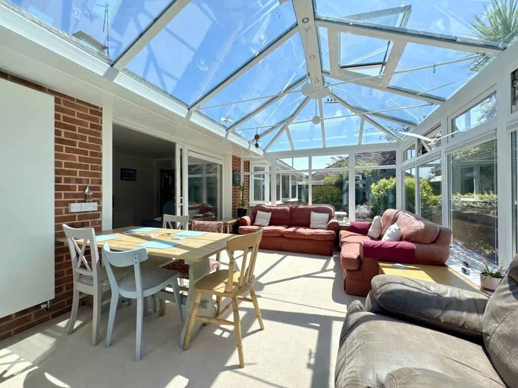 House in Poole - View 4