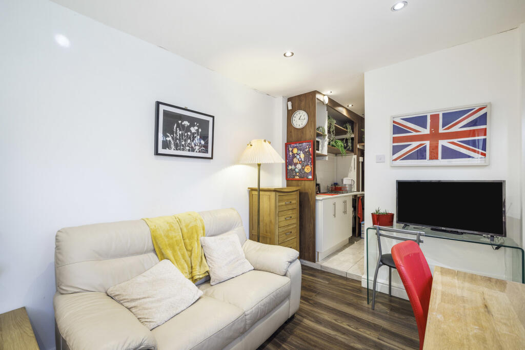 Property photo 8