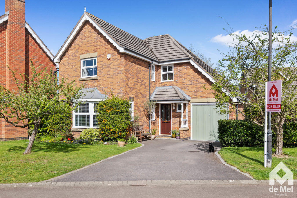 Main image of property: Murray Close, Cheltenham, GL52 8XE