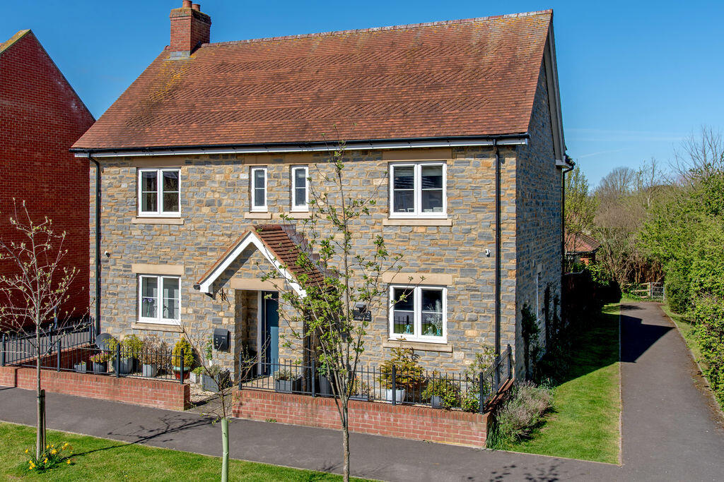 Main image of property: Loscombe Meadow, North Curry, Taunton