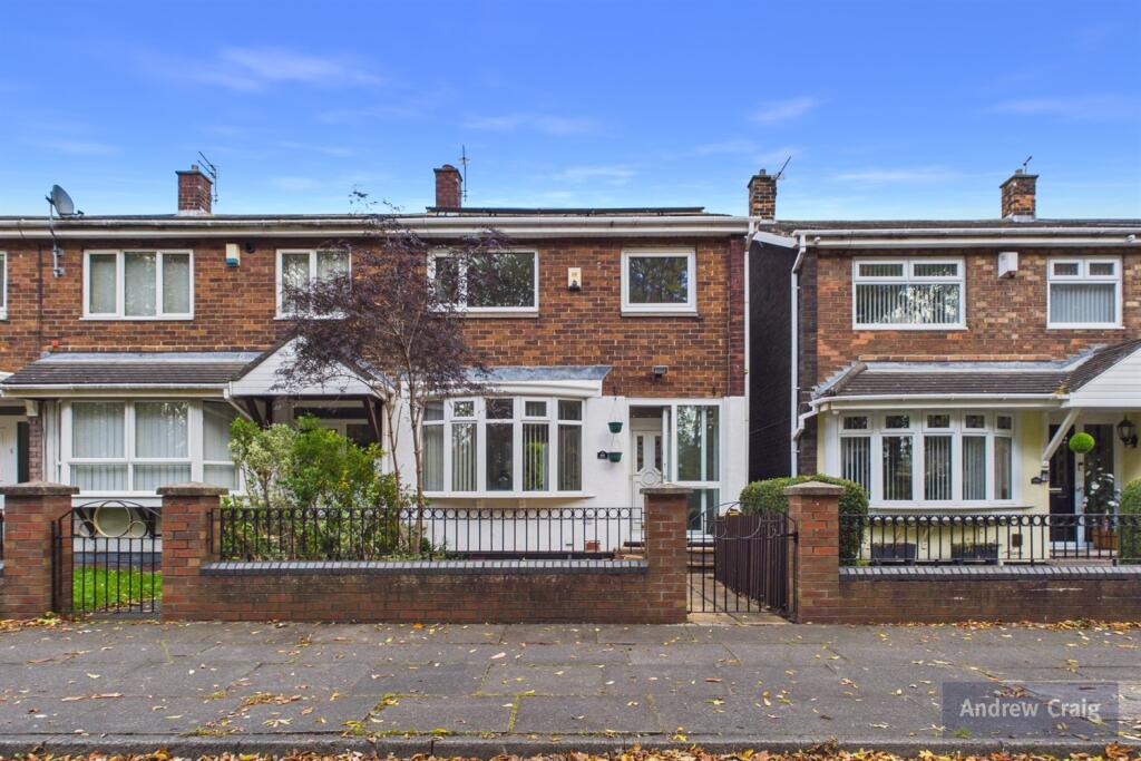 3-bed semi-detached on Baltimore Avenue, Sunderland, £120,000