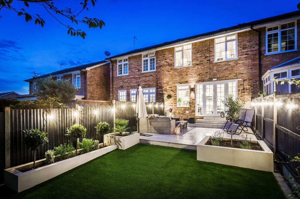 Main image of property: Parkwood Close, Tunbridge Wells, TN2